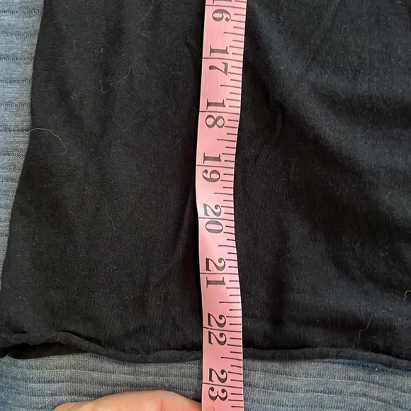 Selena T-Shirt - Large - Picture 6 of 7